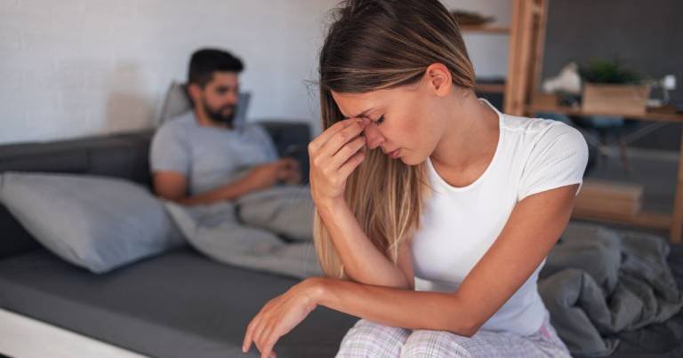 ansiedad causada por la dependencia emocional